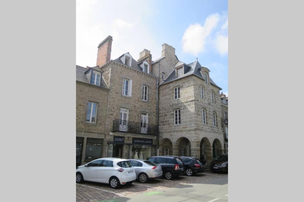Dinan Chateau - Parking Inclus Екстер'єр фото