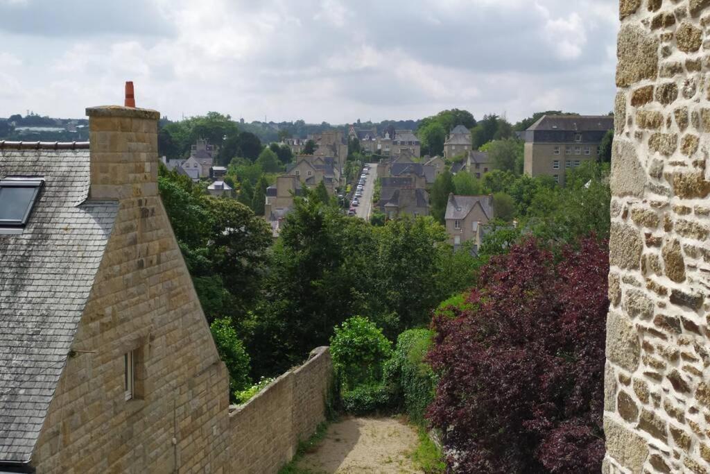 Dinan Chateau - Parking Inclus Екстер'єр фото